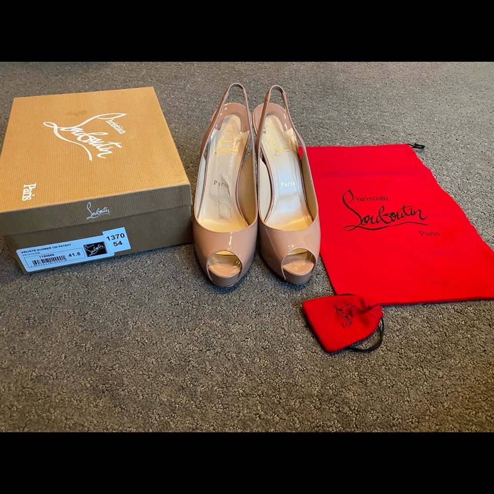 Woman’s Christian Louboutin nude 41.5 US11